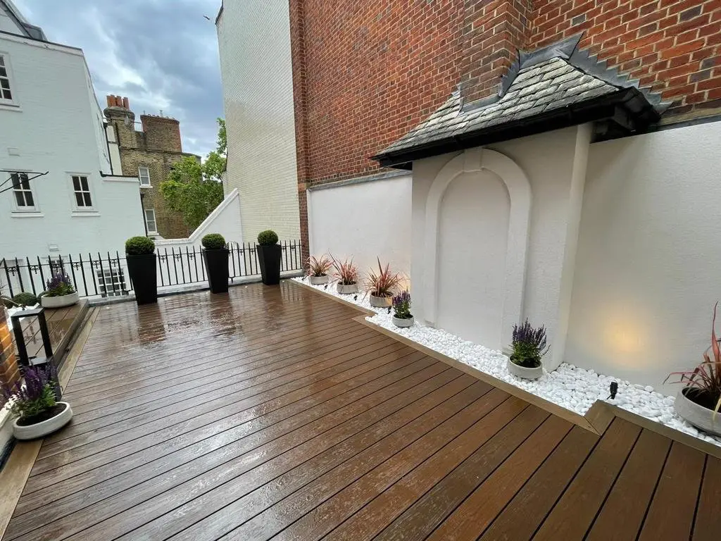 Notting Hill Spa Bathroom by Mirage Smart Homes